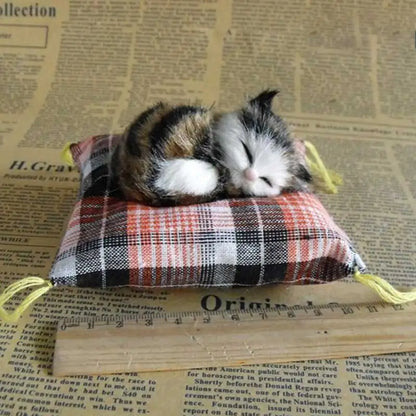 adorable kitten ornament 