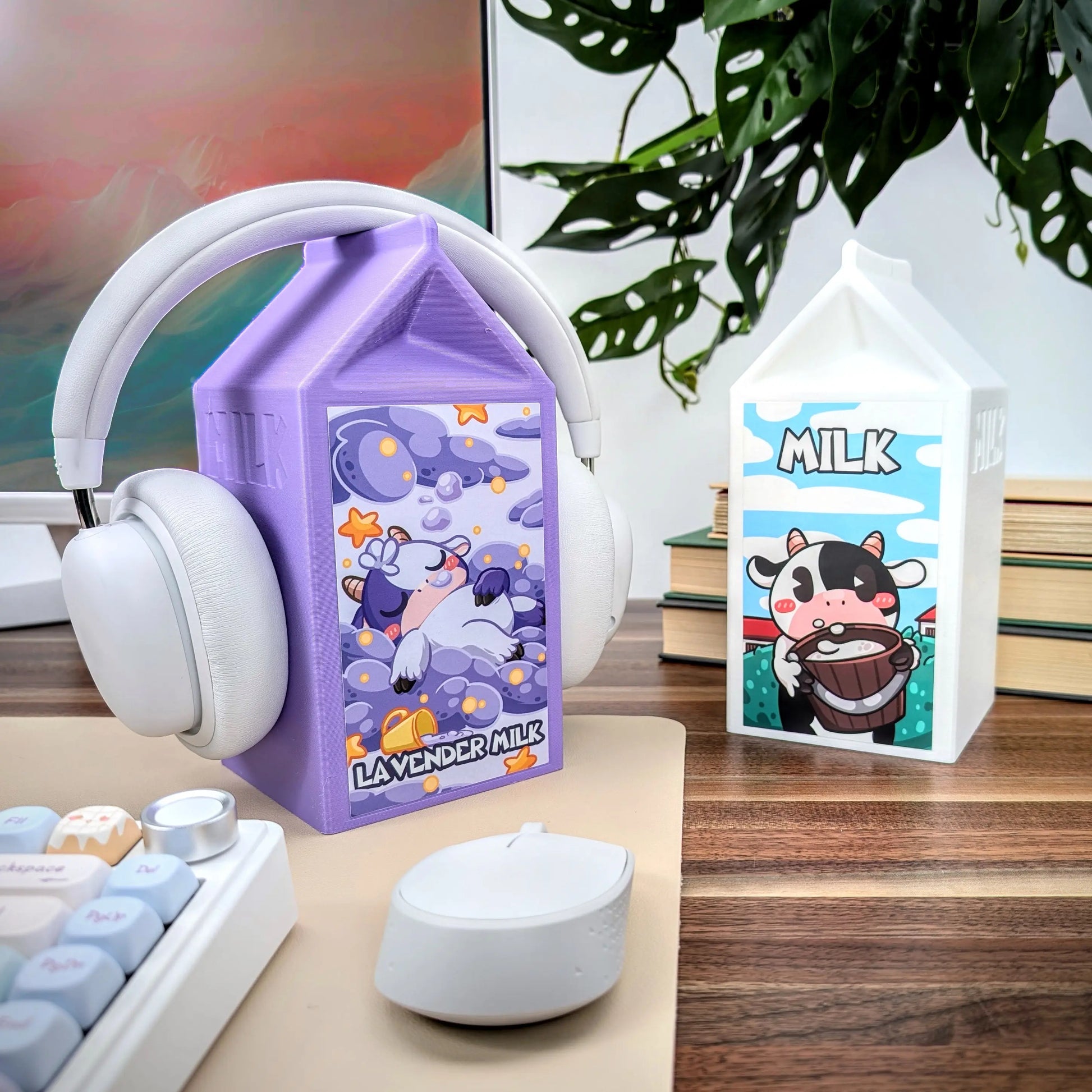 Beamteam3D hearing aid holder shaped like a milk carton 