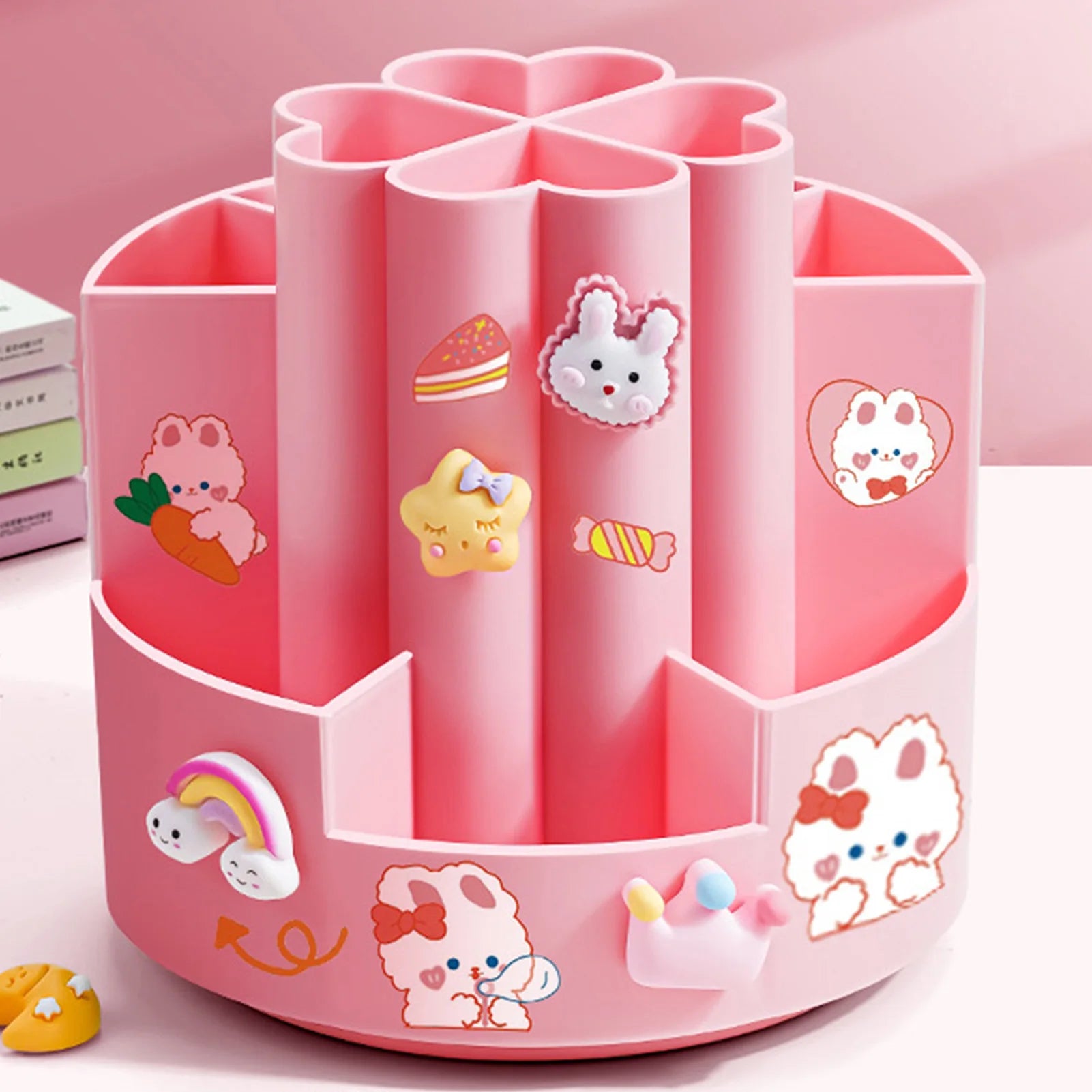 Large-capacity desktop organizers with a swivel holder for pens and makeup brushes