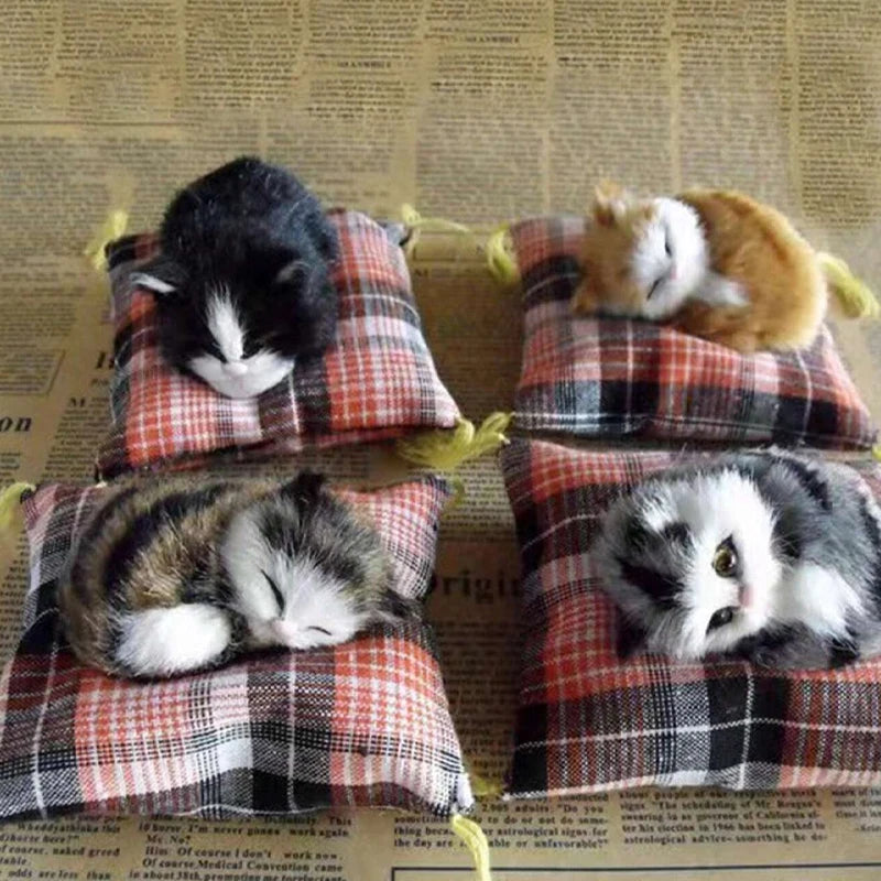 adorable kitten ornament 